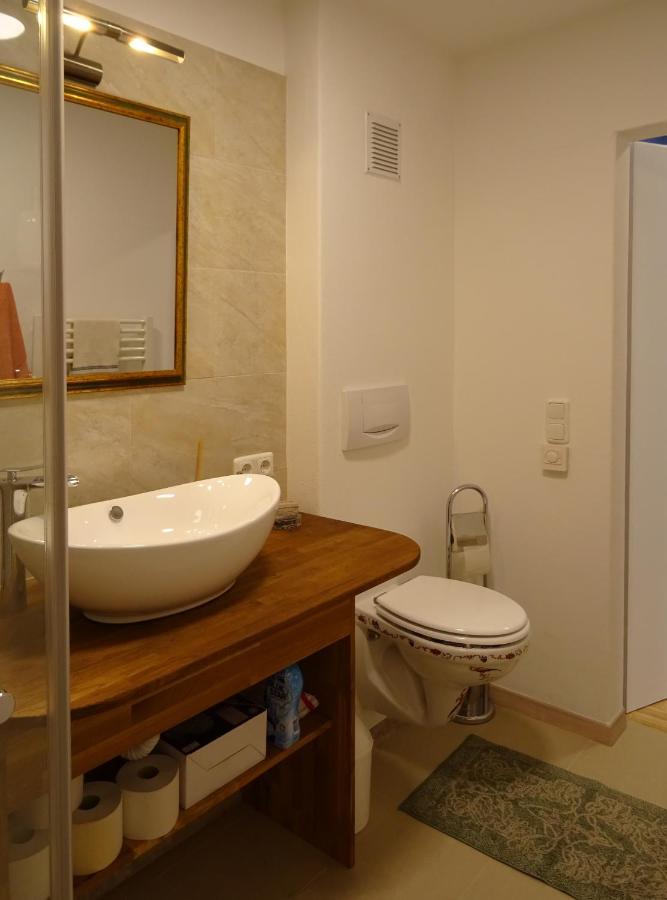 Homely Apartment In The Center With Garden View 格蒙登 外观 照片